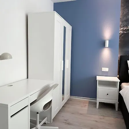 With Wifi, Kitchen And 4k Tv Apartman