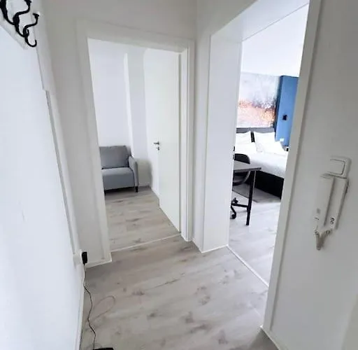 With Wifi, Kitchen And 4k Tv * 埃森